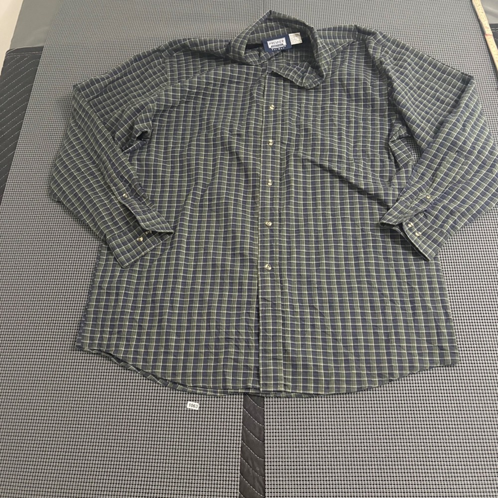 Premier International Mens XL Plaid Button Down Shirt Navy Green Long Sleeve